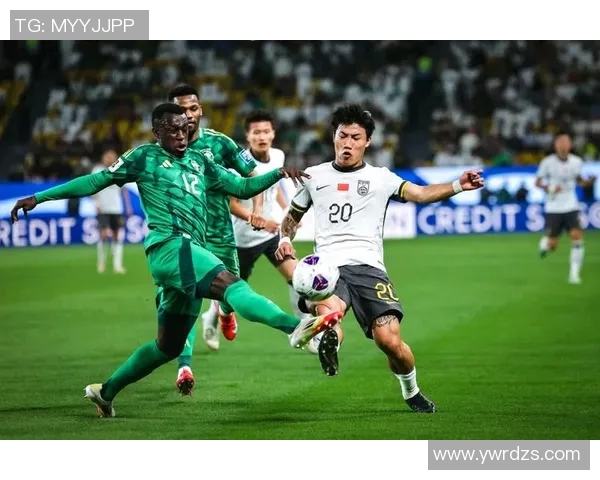 2005年中国足球队对阵沙特阿拉伯的精彩对决回顾与分析