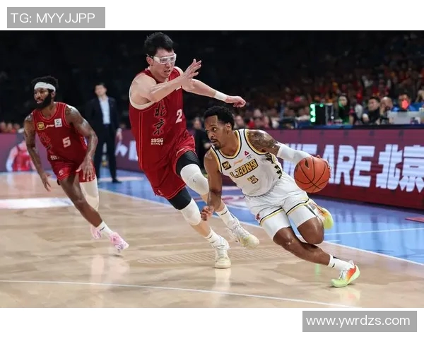 CBA2021赛季广东队与南京队激战正酣精彩瞬间回顾与分析